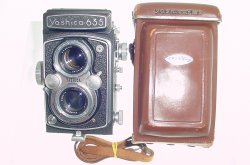 Yashica 635 ST TLR 120 Medium Format Film Camera with 80mm F/3.5 Lens