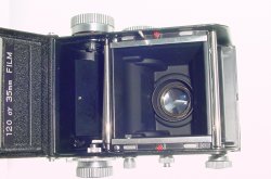 Yashica 635 ST TLR 120 Medium Format Film Camera with 80mm F/3.5 Lens