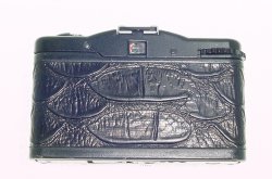 LOMO LC-A 35mm Film Compact Camera with 32mm F/2.8 Lens