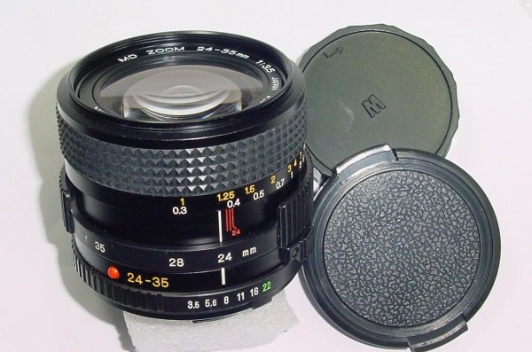 Minolta 24-35mm F/3.5 MD Manual Focus Wide Angle Zoom Lens - Excellent
