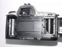 MINOLTA 505 si SUPER DYNAX 35mm Film SLR Camera + Minolta 35-70mm F/4 Zoom Lens
