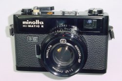 minolta HI-MATIC E 35mm Film Rangefinder Manual Camera ROKKOR-QF 40mm F/1.7 Lens
