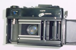 minolta HI-MATIC E 35mm Film Rangefinder Manual Camera ROKKOR-QF 40mm F/1.7 Lens