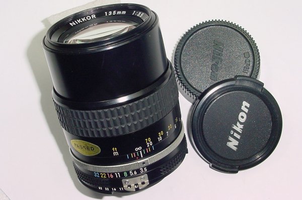 Nikon 135mm F3.5 NIKKOR AI Manual Focus Portrait Lens