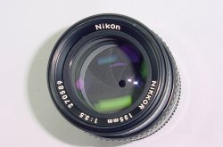 Nikon 135mm F3.5 NIKKOR AI Manual Focus Portrait Lens