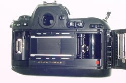 Nikon F100 35mm Film SLR Manual Camera Body
