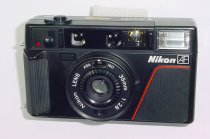 Nikon L35 AF 35mm Film Point and Shoot Compact Camera with 35mm F/2.8 Lens (ASA400)