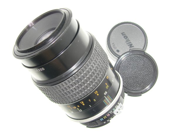 Nikon 105mm F/4 AI Micro-NIKKOR Manual Focus Lens