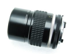 Nikon 135mm F/2.8 NIKKOR AIs Manual Focus Portrait Lens