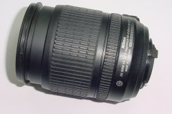Nikon 18-105mm AF-S DX Nikkor F/3.5-5.6 G ED VR Auto Focus Zoom Lens - MINT