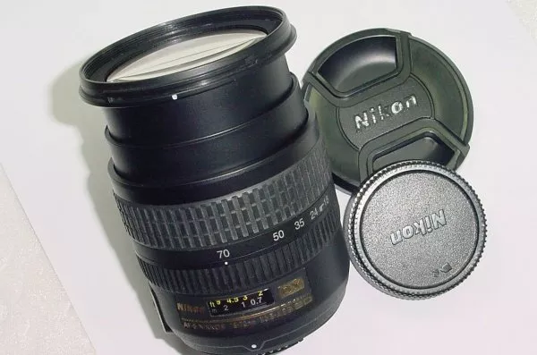 Nikon AF-S DX Zoom Nikkor ED 18-70mm F3.5-4.5G (IF) ニコンDXフォーマット専用 Nikon AF-S DX Zoom-Nikkor 55-200mm f⁄4-5.6G ED Lens - Photo Review