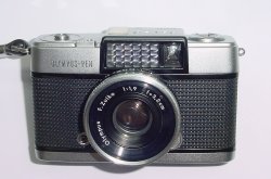Olympus PEN-D 35mm Film Half Frame Manual Camera w/ 3.2cm F/1.9 F.Zuiko Lens
