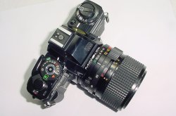 Minolta X-700 35mm Film SLR Manual Camera + 35-70mm F/3.5 MD MACRO Zoom Lens