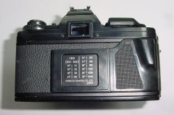 Minolta X-700 35mm Film SLR Manual Camera + 35-70mm F/3.5 MD MACRO Zoom Lens
