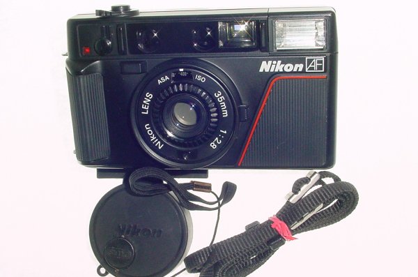 Nikon L35 AF 35mm Film Point and Shoot Compact Camera with 35mm F/2.8 Lens