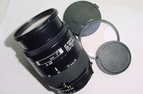 Nikon 28-85mm F/3.5-4.5 AF MACRO Auto Focus NIKKOR Zoom Lens