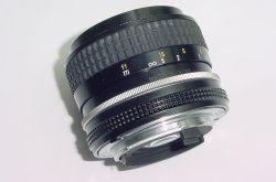 Nikon 28mm F/2.8 NIKKOR AI Wide Angle Manual Focus Lens