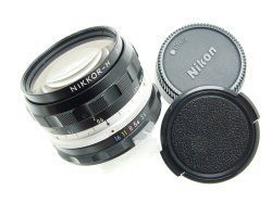 Nikon 28mm F/3.5 Auto NIKKOR-H Wide Angle Manual Focus Pre AI Lens