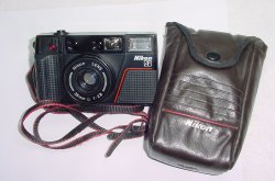 Nikon L35 AF2 35mm Film Point and Shoot Compact Camera with 35mm F/2.8 Lens