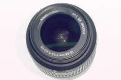 Nikon 18-55mm F/3.5-5.6G DX AF-S NIKKOR VR Zoom Lens
