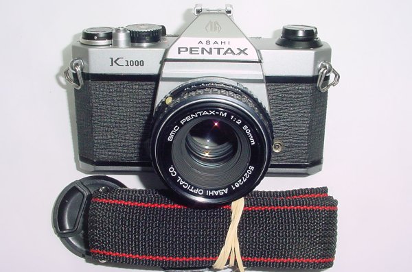 Pentax K1000 35mm Film SLR Manual Camera + Pentax-A 50mm F/2 SMC Lens