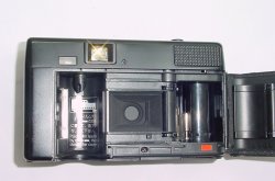 Nikon L35 AF 35mm Film Point and Shoot Compact Camera with 35mm F/2.8 Lens (ASA1000)