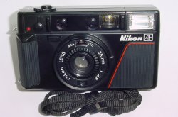 Nikon L35 AF 35mm Film Point and Shoot Compact Camera with 35mm F/2.8 Lens (ASA1000)