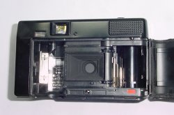 Nikon L35 AF 35mm Film Point and Shoot Compact Camera with 35/2.8 Lens (ASA1000)