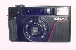 Nikon L35 AF 35mm Film Point and Shoot Compact Camera with 35/2.8 Lens (ASA1000)