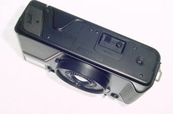 Nikon L35 AF 35mm Film Point and Shoot Compact Camera with 35/2.8 Lens (ASA1000)