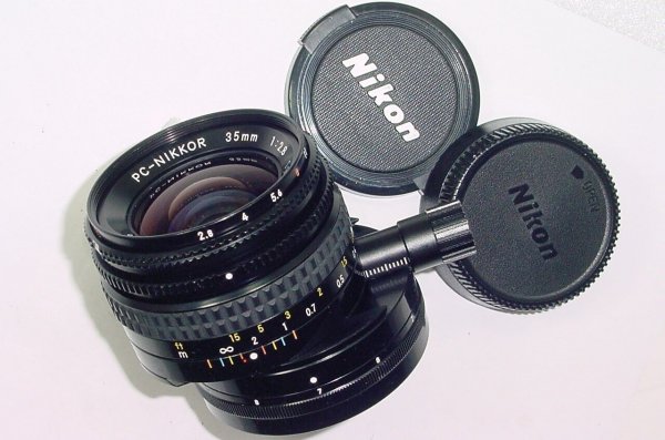 Nikon 35mm F/2.8 PC-NIKKOR Manual Focus Prospective Control Shift Lens