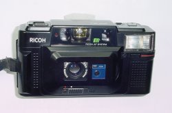 RICOH FF-3AF 35mm Film Point & Shoot Compact Camera 35mm F/3.2 Lens