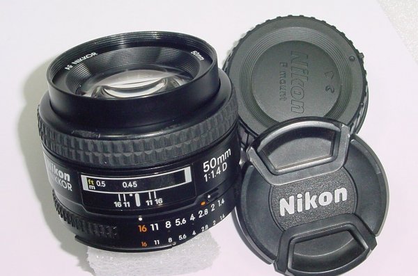 Nikon 50mm F/1.4 D NIKKOR AF Auto Focus Standard Lens - Excellent