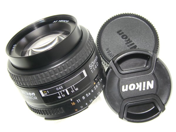 Nikon 50mm F/1.4 D Nikkor AF Auto Focus Standard Lens