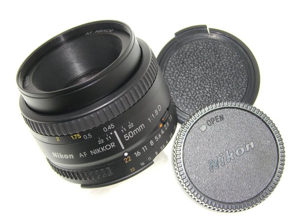 Nikon 50mm F/1.8 D NIKKOR AF Auto Focus Standard Lens