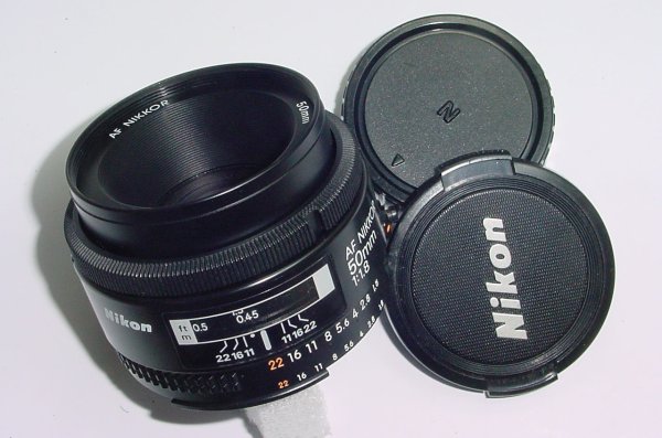 Nikon 50mm F/1.8 NIKKOR AF Auto Focus Standard Lens - Excellent