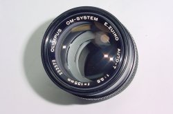 OLYMPUS 135mm F/3.5 ZUIKO AUTO-T OM-SYSTEM Manual Focus Portrait Lens