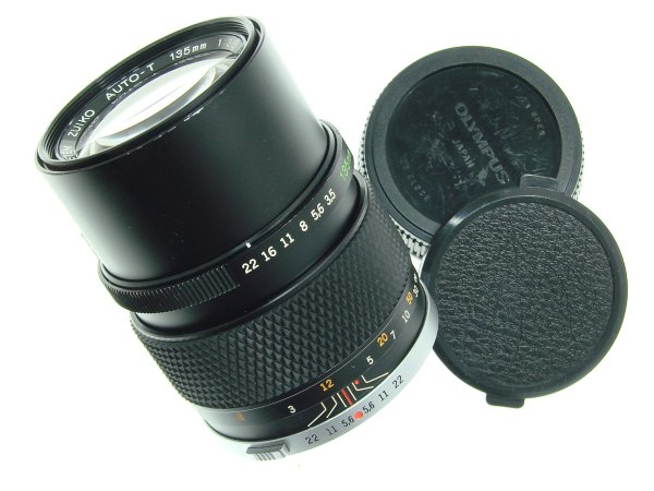 OLYMPUS 135mm F/3.5 ZUIKO AUTO-T OM-SYSTEM Manual Focus Portrait Lens