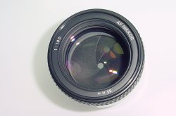 Nikon 85mm F/1.8 D AF NIKKOR Auto Focus Portrait Lens - Excellent
