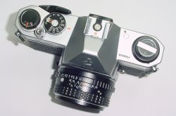 Pentax K1000 35mm Film SLR Manual Camera with Pentax-M 50mm F/1.7 SMC Lens
