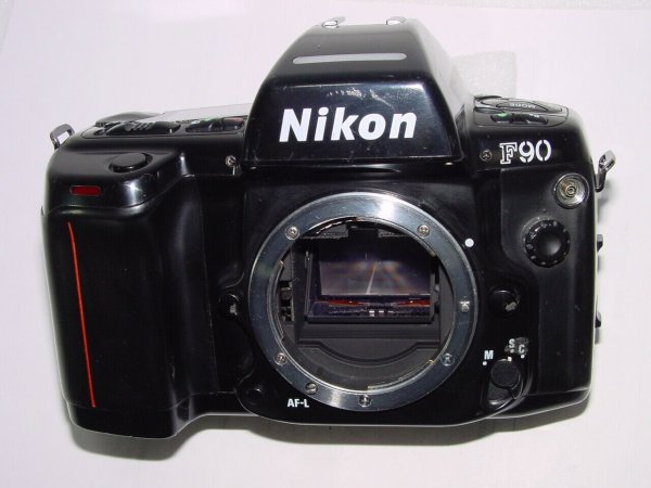 Nikon F90 35mm Film SLR Camera Body