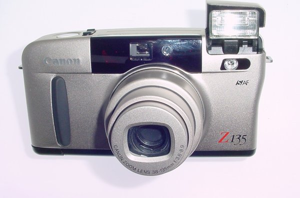 Canon Sure Shot Z135 SAF 35mm Film Point & Shoot Camera 38-135mm Zoom Lens