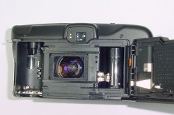 Canon Sure Shot Z135 SAF 35mm Film Point & Shoot Camera 38-135mm Zoom Lens