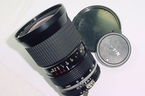Nikon 25-50mm F/4 AI Zoom-NIKKOR Manual Focus Zoom Lens
