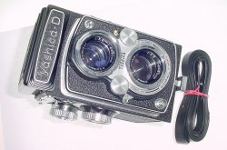 YASHICA D TLR 120 Medium Format Film Camera with 80mm F/3.5 Lens
