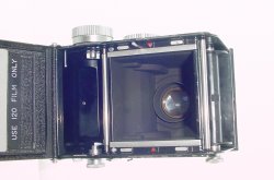 Yashica D TLR 120 Medium Format Film Camera with 80mm F/3.5 Lens