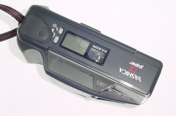 Yashica T3 Super 35mm Film Point & Shoot Camera Carl Zeiss 35/2.8 T* Tessar Lens
