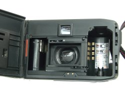 Yashica T3 Super 35mm Film Point & Shoot Camera Carl Zeiss 35/2.8 T* Tessar Lens
