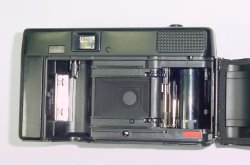 Nikon L35 AF 35mm Film Point and Shoot Compact Camera with 35mm F/2.8 Lens (ASA400)