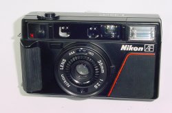 Nikon L35 AF 35mm Film Point and Shoot Compact Camera with 35mm F/2.8 Lens (ASA400)